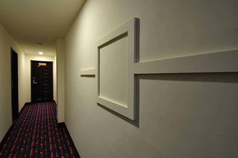 טאיצ'ונג Bravo Hotel מראה חיצוני תמונה