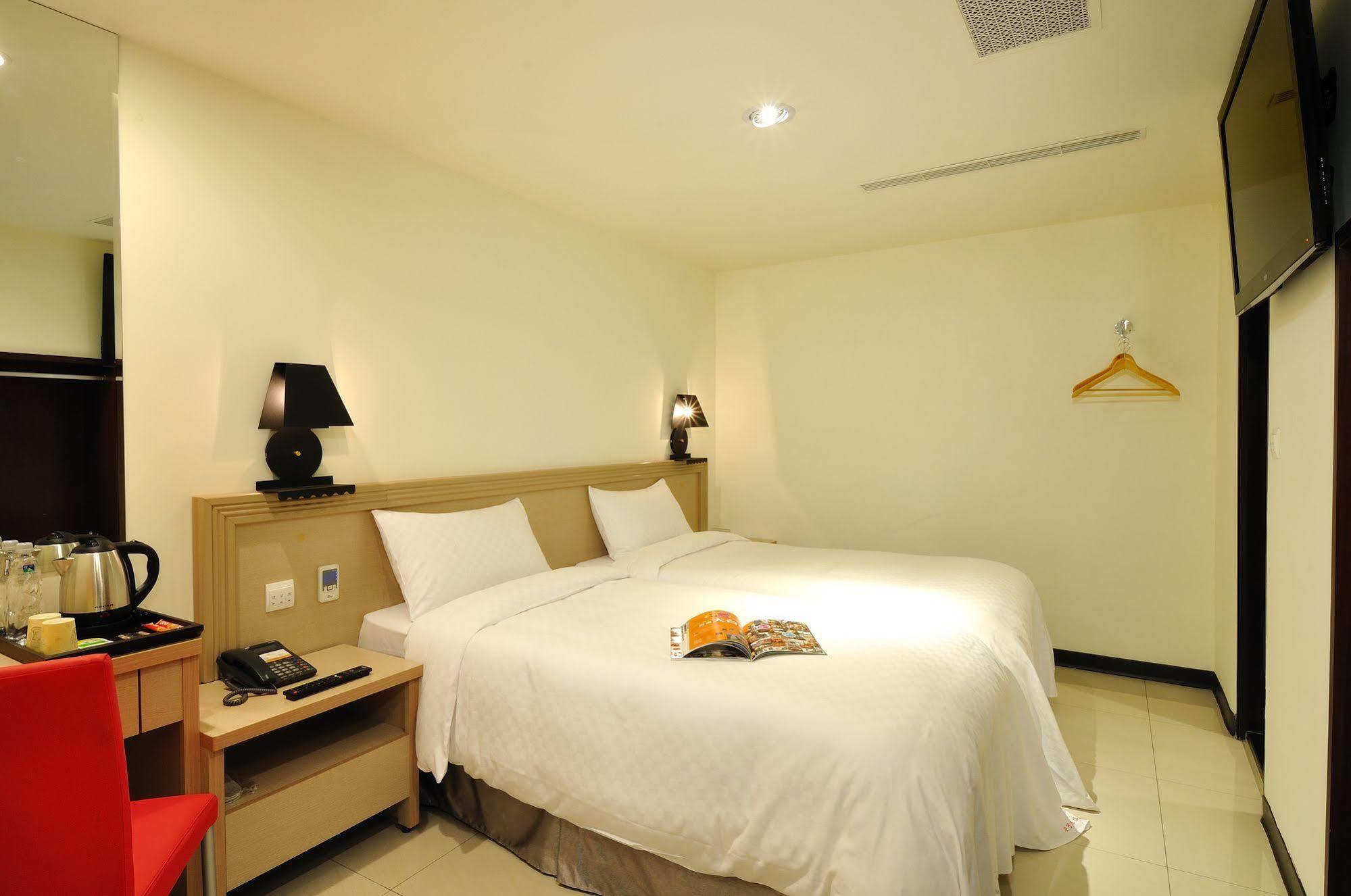טאיצ'ונג Bravo Hotel מראה חיצוני תמונה