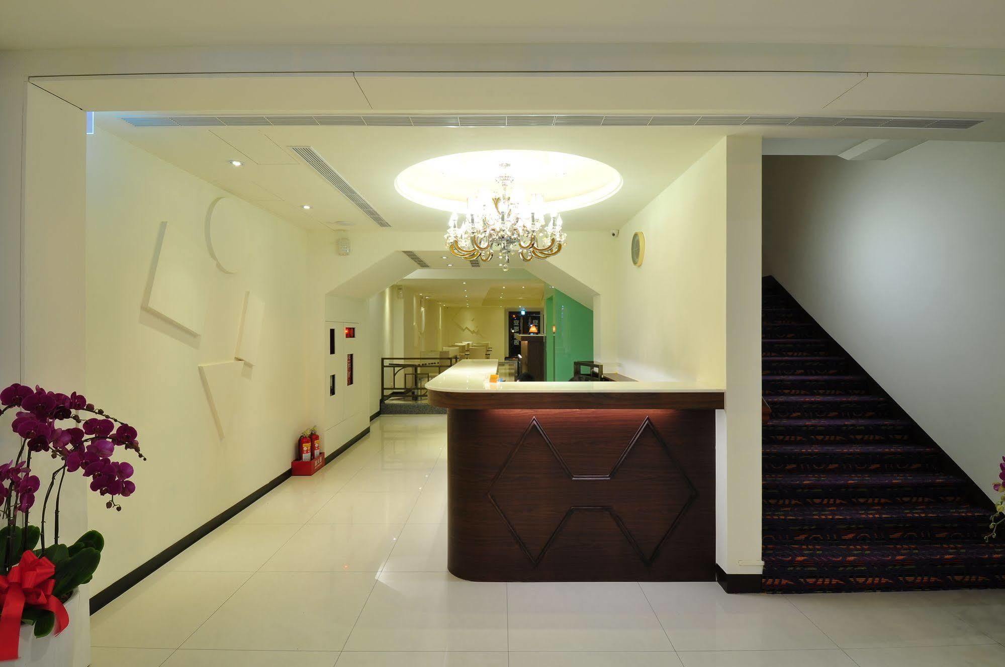 טאיצ'ונג Bravo Hotel מראה חיצוני תמונה