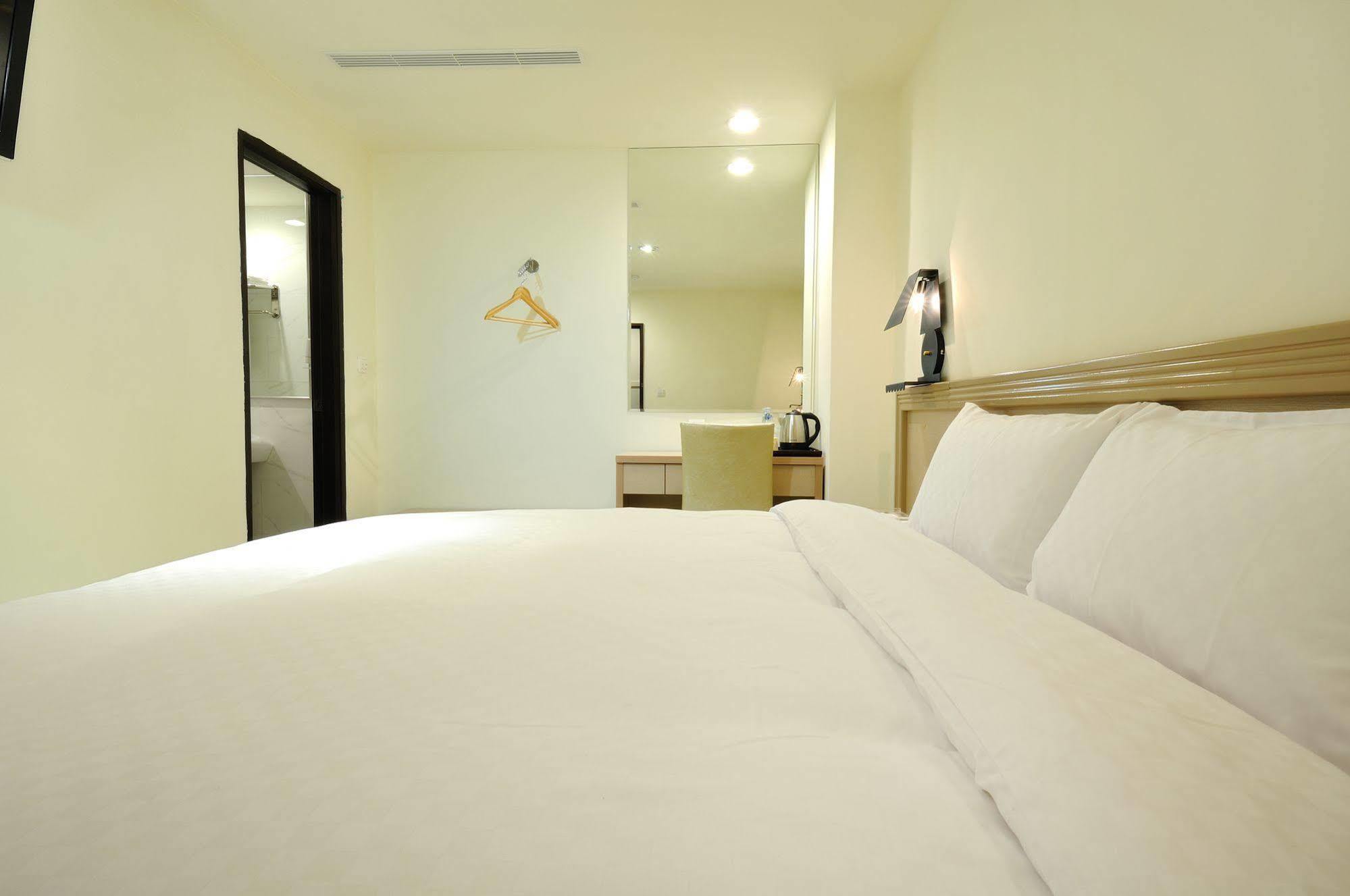טאיצ'ונג Bravo Hotel מראה חיצוני תמונה
