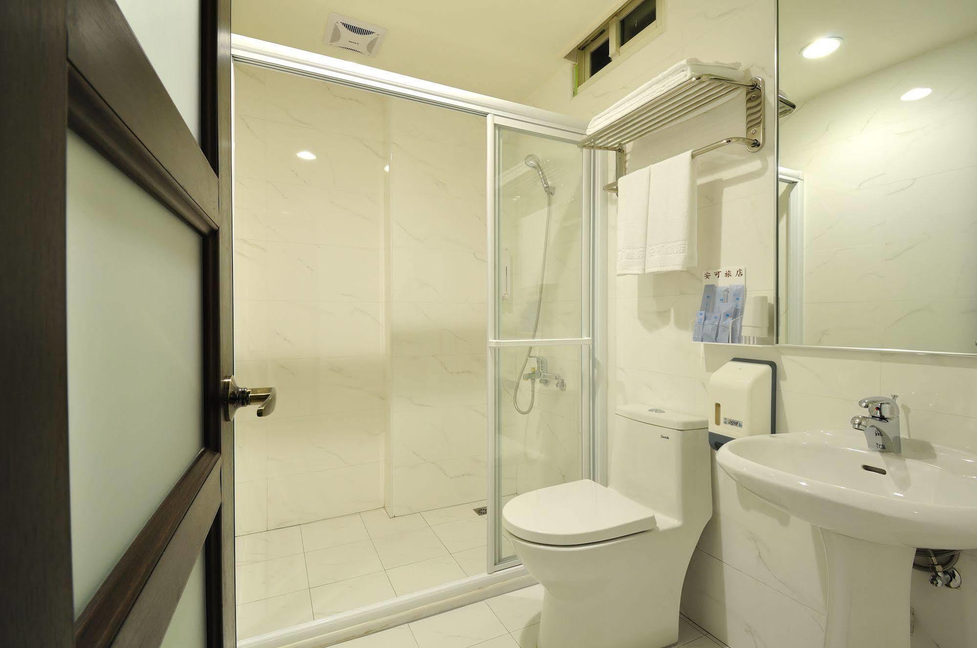 טאיצ'ונג Bravo Hotel מראה חיצוני תמונה