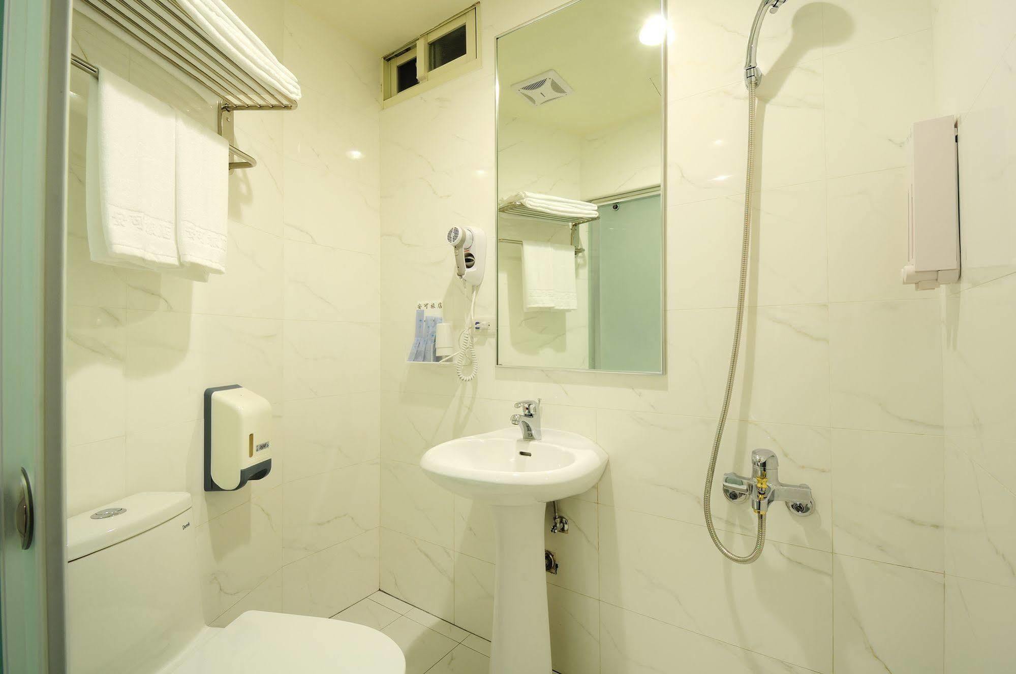 טאיצ'ונג Bravo Hotel מראה חיצוני תמונה